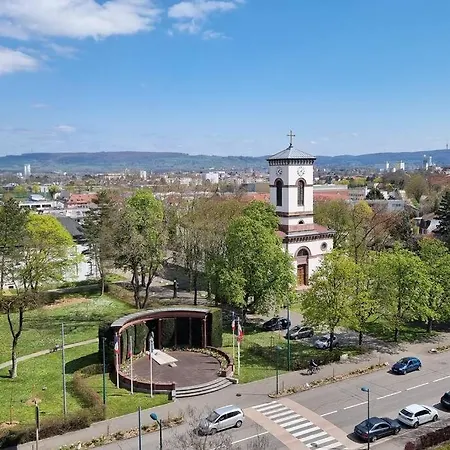 Traumhaftes In Lage! Apartament