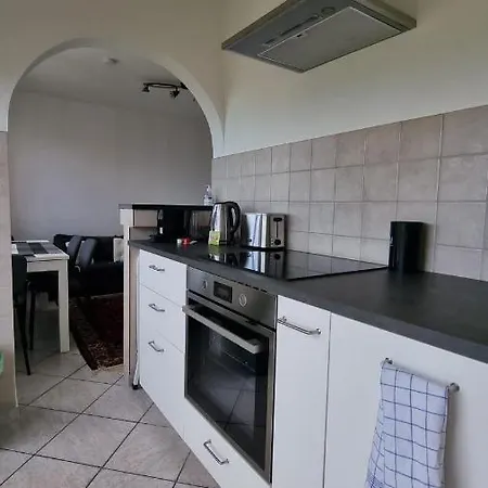Apartment Traumhaftes In Lage!